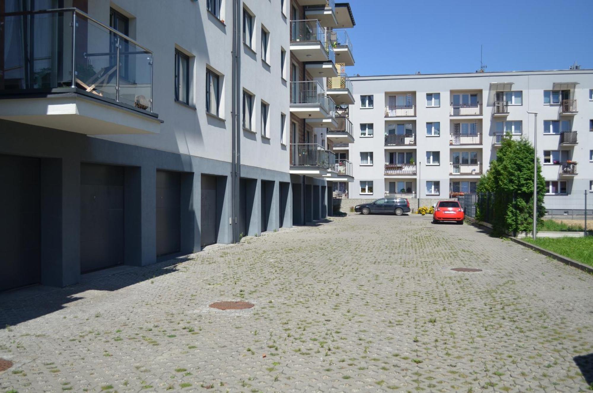 Apartment Sosnowiec City - Free Parking - Easy Check-In エクステリア 写真
